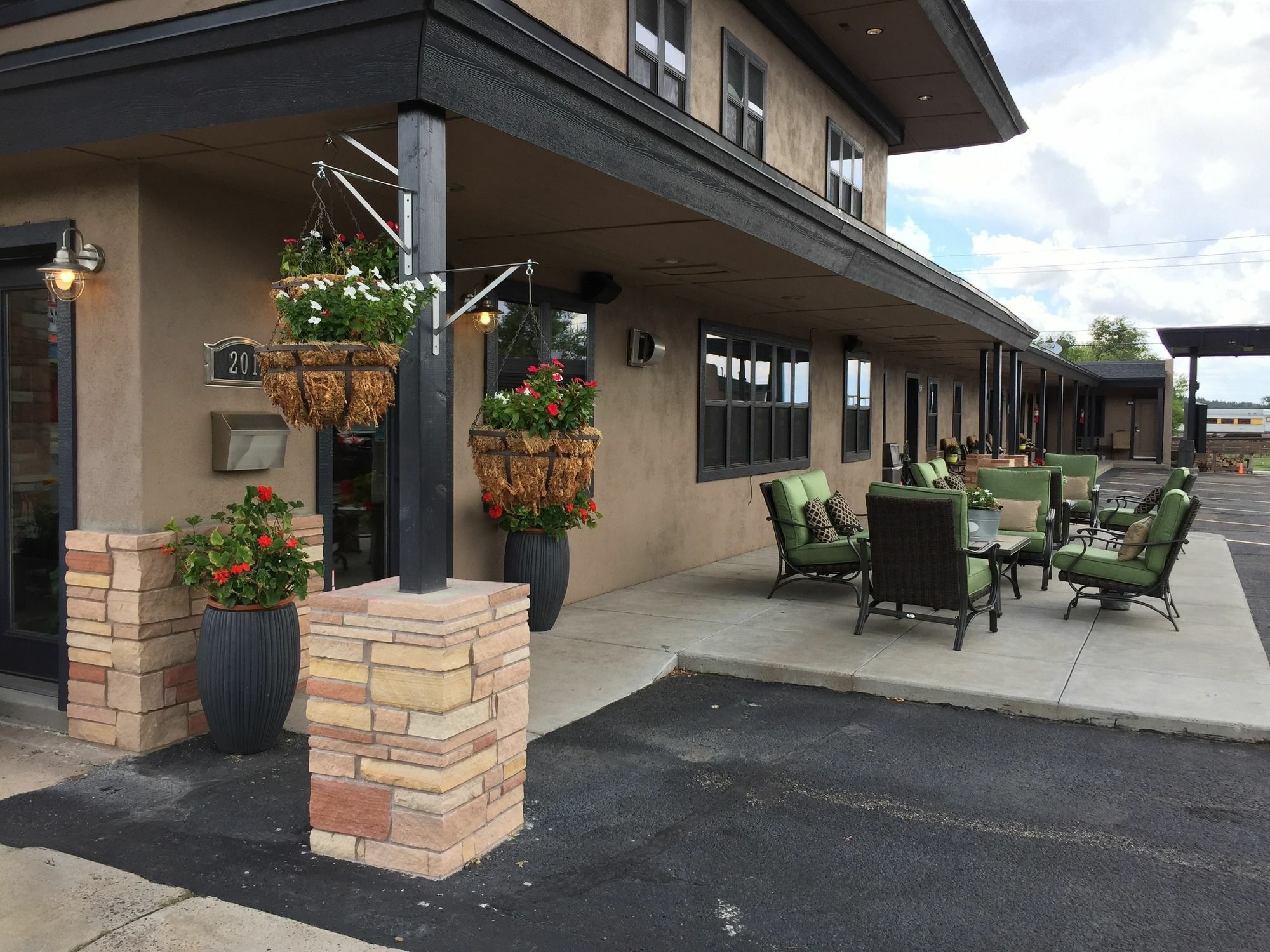 Rodeway Inn & Suites Williams Downtowner-Rte 66 Exterior photo